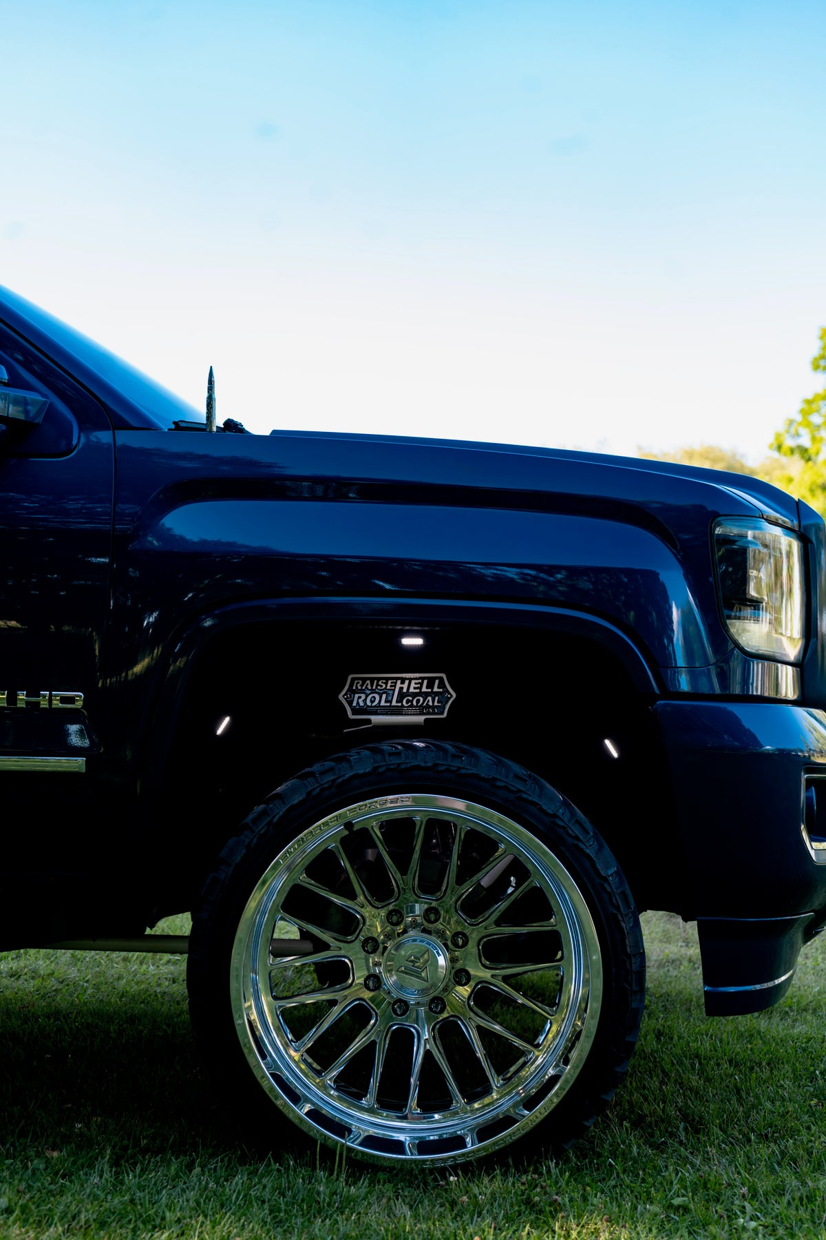 CHEVY/GMC STRUT PLATES